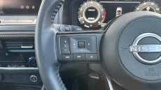 Nissan Qashqai 1.3 DiG-T MH Tekna 5dr Petrol Hatchback